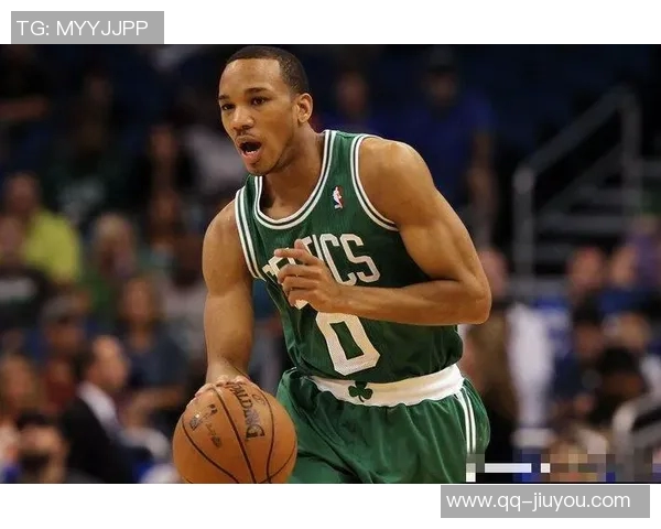 埃贝尔赞迪亚斯攻防兼备的出色表现展现了积极防守的精神 埃贝尔赞迪亚斯攻防兼备的出色表现展现了积极防守的精神