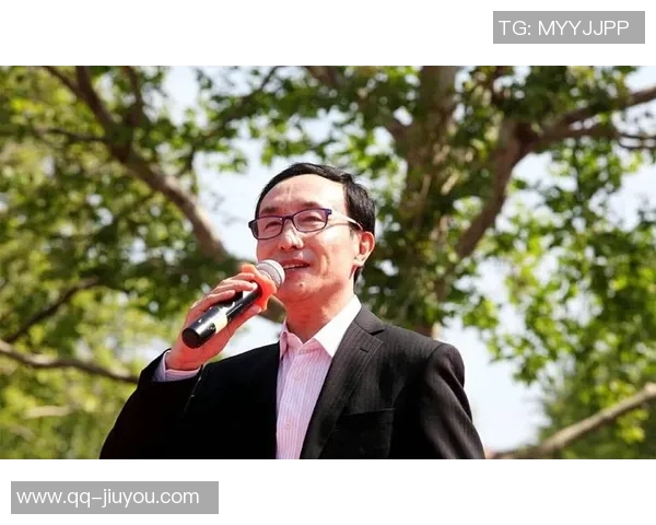 追忆曹新指导的奉献与热爱青年队的未来因您而光辉