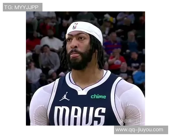 新赛季备战热潮来袭独行侠训练照展现浓眉冥想与弗拉格激情瞬间