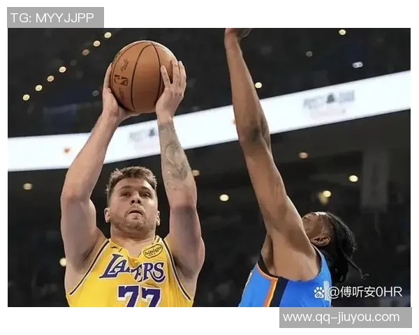 东契奇湖人首季已达17场3055追平浓眉仅用35场表现惊艳